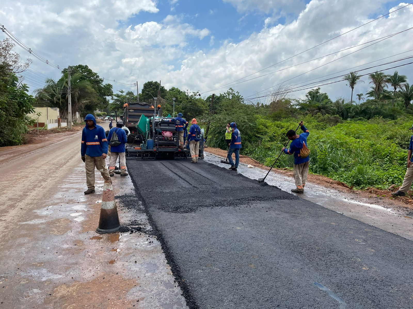 Prefeitura gera mais de 300 empregos com a execução de 5 importantes obras na capital