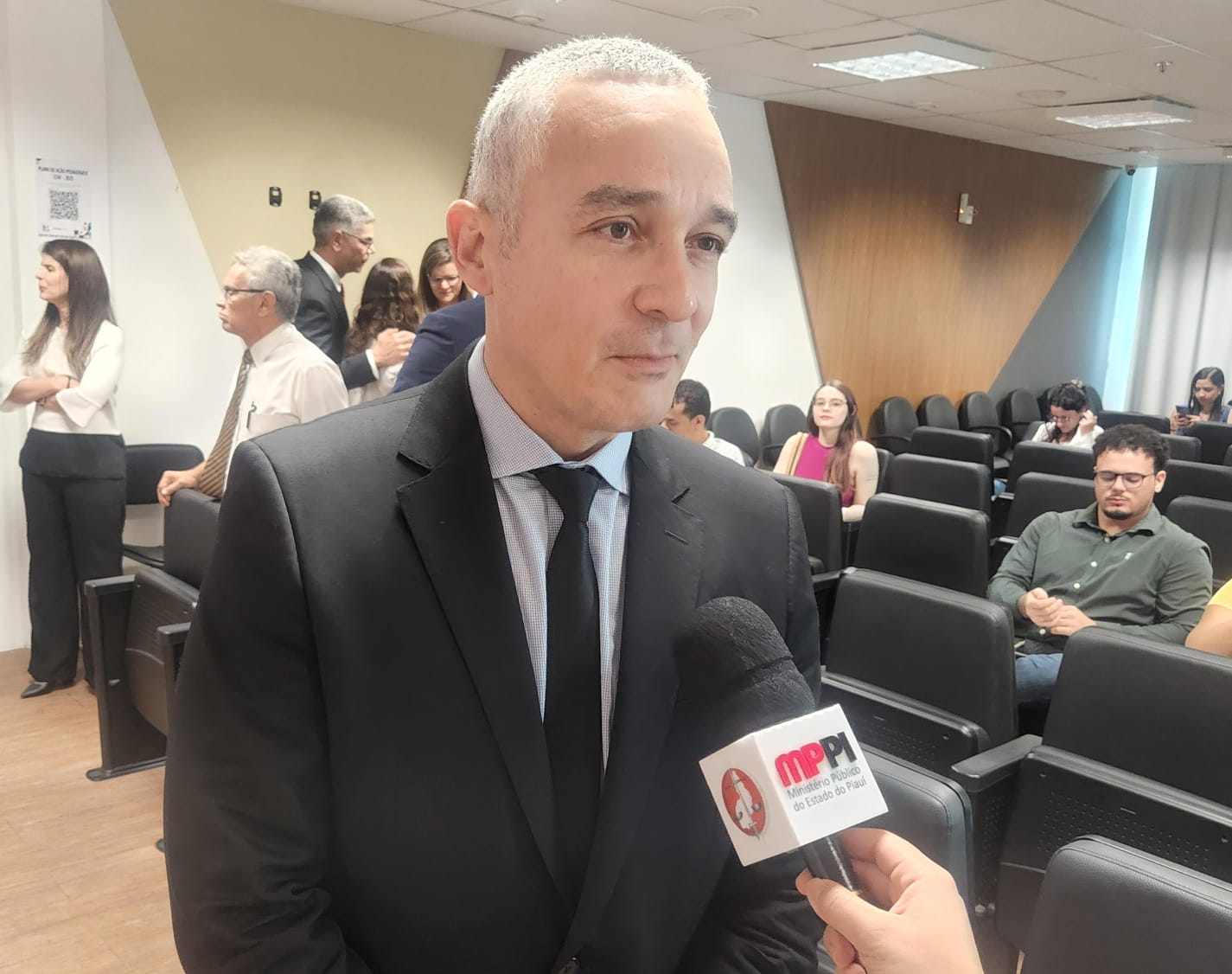 Marco Aurélio Adão, Procurador da República, destaca a relevância dos processos estruturais durante lançamento da 6ª edição da Revista Eletrônica do MPPI