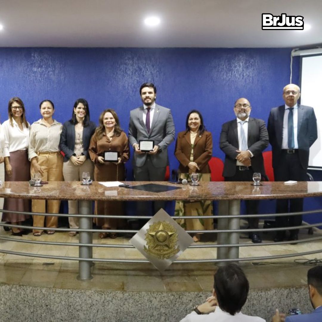 TJPI participa de solenidade pelos seis anos do Cemac do CRECI-PI