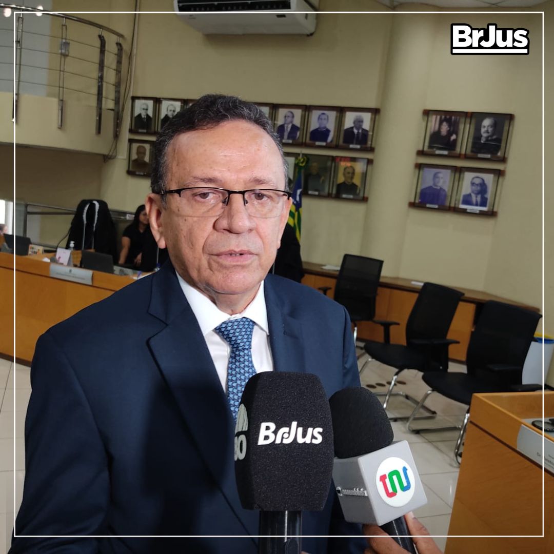 Des. Sebastião Martins destaca reconhecimento a procuradores, deputado e servidor durante sessão do TRE-PI Des. Sebastião Martins destaca reconhecimento a procuradores, deputado e servidor durante sessão do TRE-PI